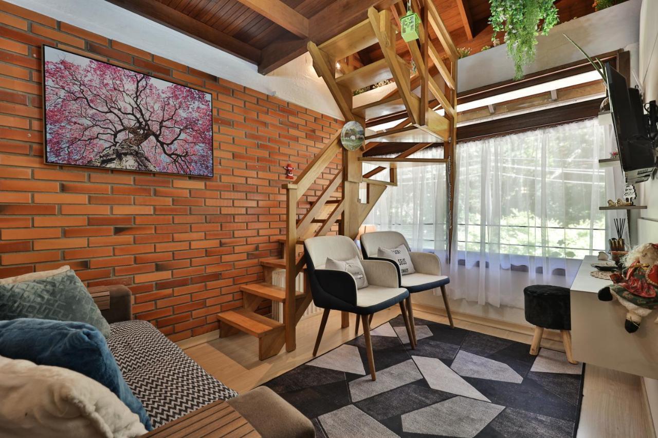Duplex Tranquilo Pertinho Do Lago Gramado Ngoại thất bức ảnh